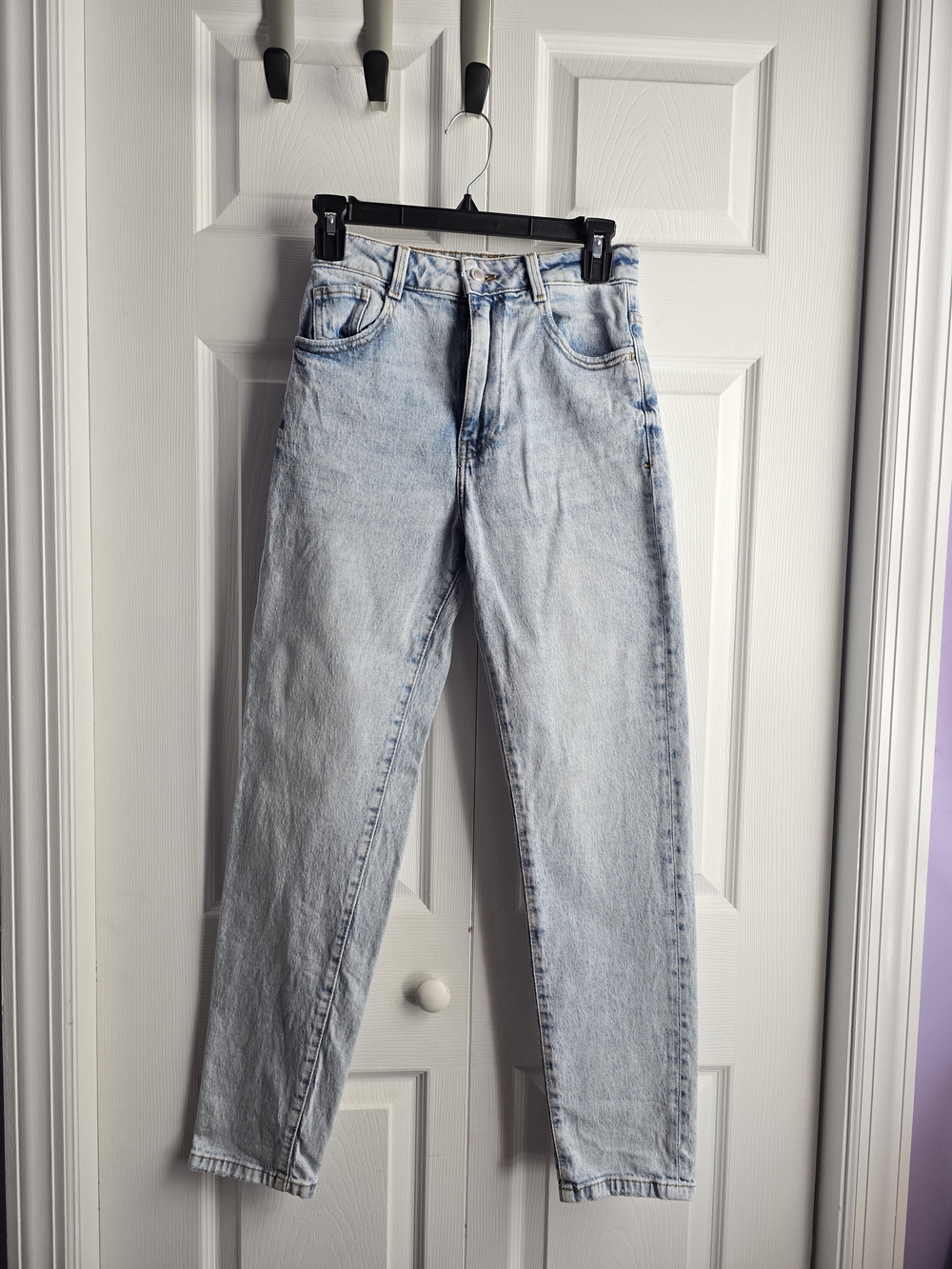 Zara High-Rise Jeans in Light Blue Size US2 Length 39in